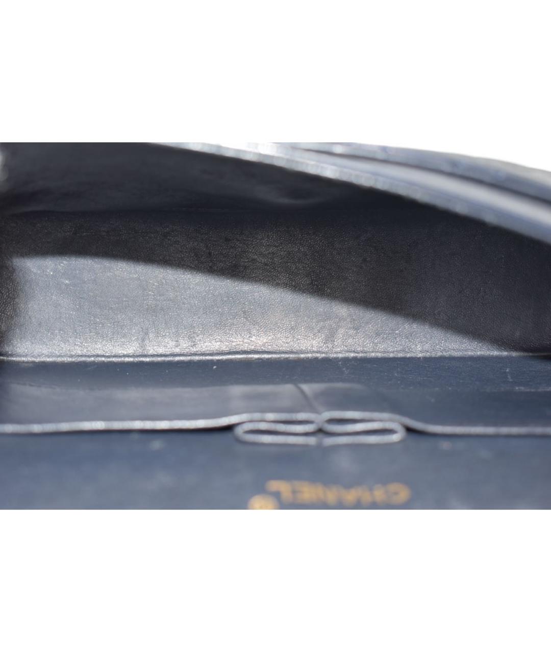 CHANEL Темно-синяя кожаная сумка через плечо, фото 4