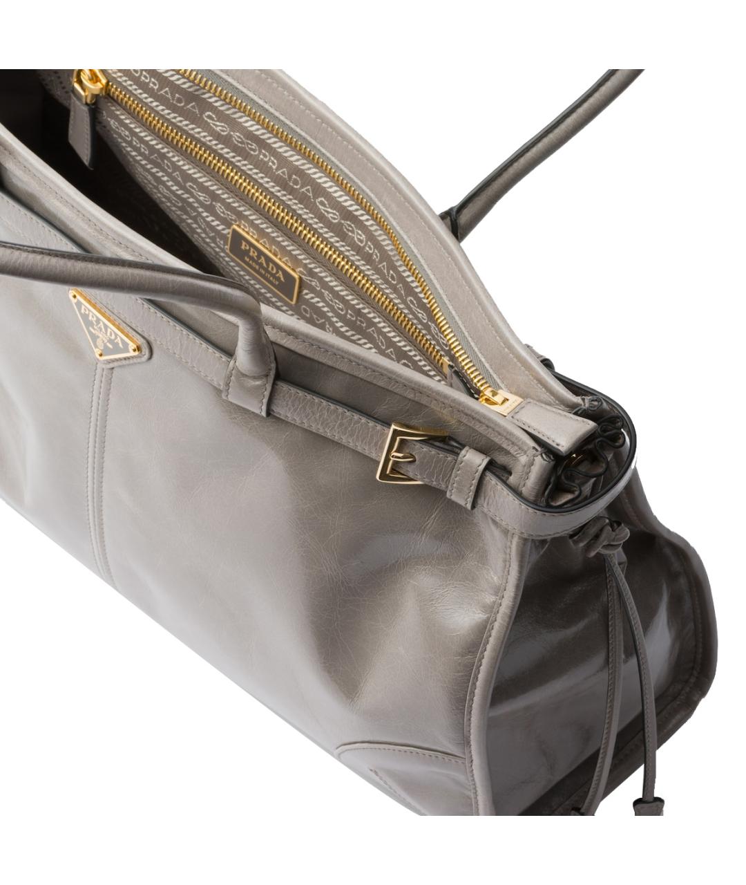 PRADA Серая кожаная сумка через плечо, фото 5