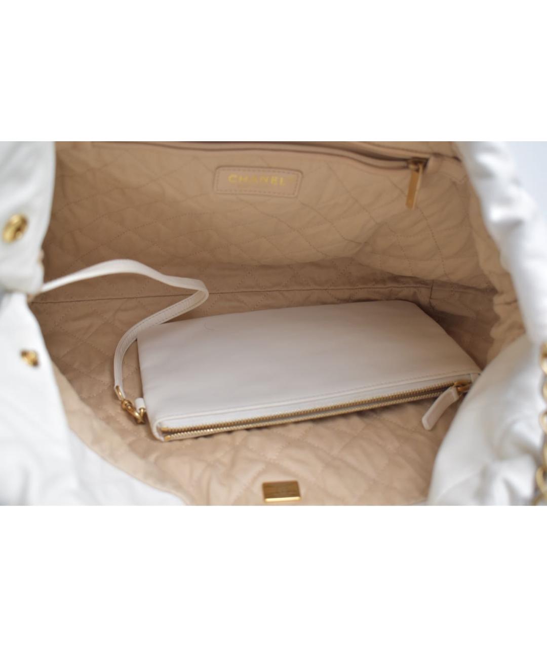 CHANEL Белая кожаная сумка через плечо, фото 4