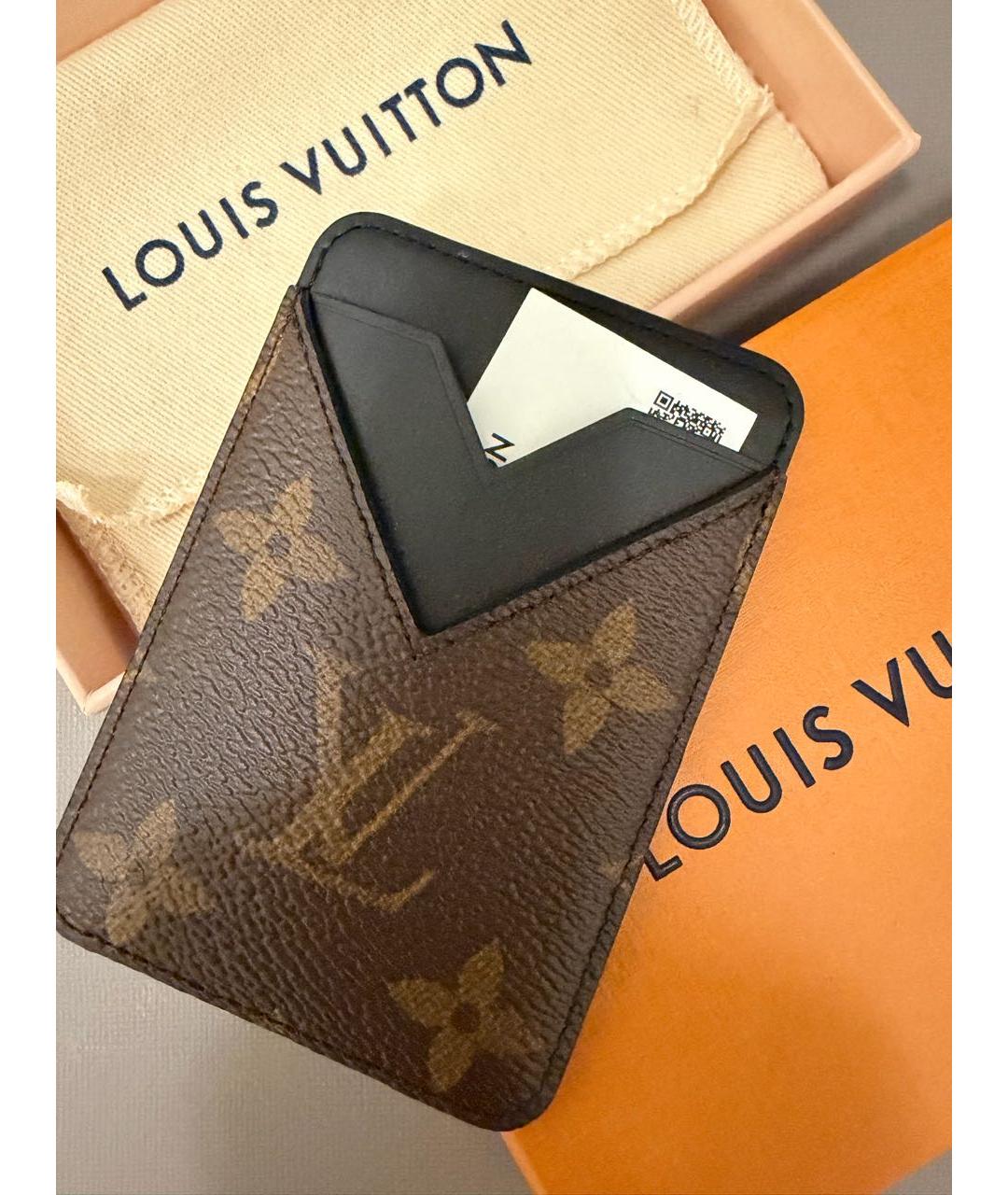 LOUIS VUITTON Коричневый кожаный кардхолдер, фото 2