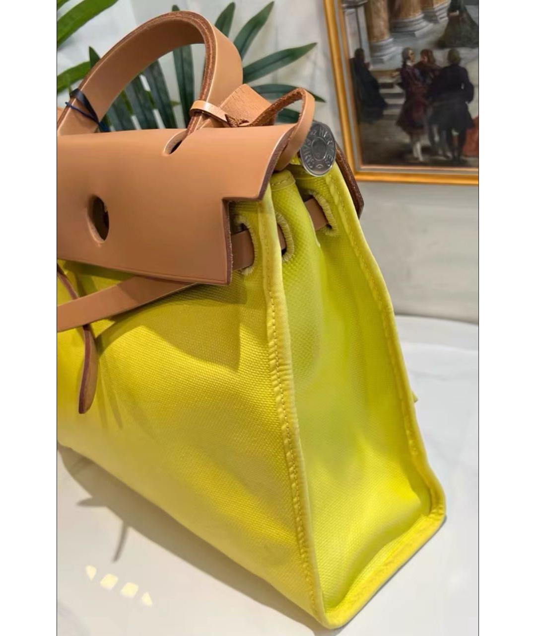 HERMES Желтая кожаная сумка с короткими ручками, фото 4