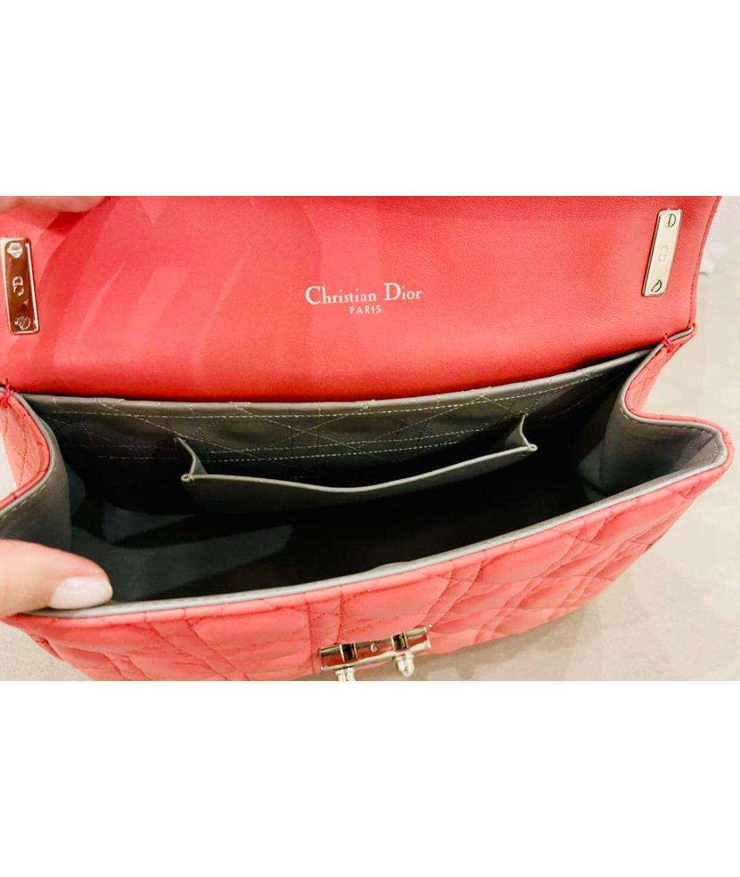 CHRISTIAN DIOR Коралловая кожаная сумка через плечо, фото 3