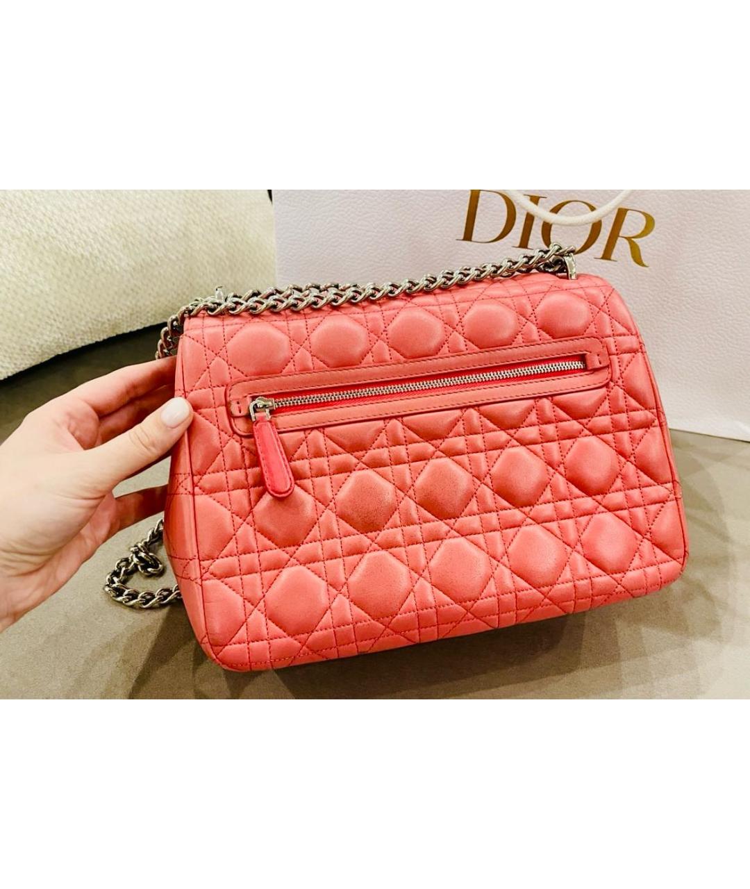CHRISTIAN DIOR Коралловая кожаная сумка через плечо, фото 5
