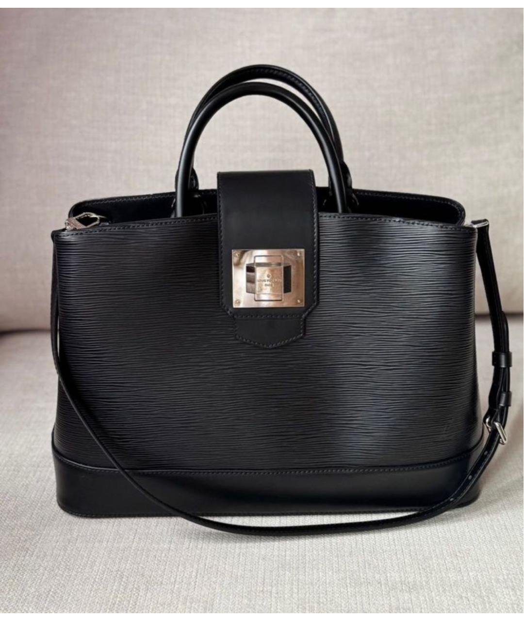 LOUIS VUITTON Черная кожаная сумка с короткими ручками, фото 4