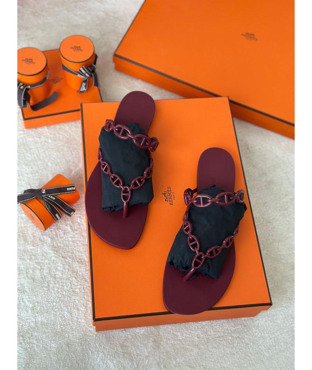 HERMES Бордовые резиновые шлепанцы, фото 3