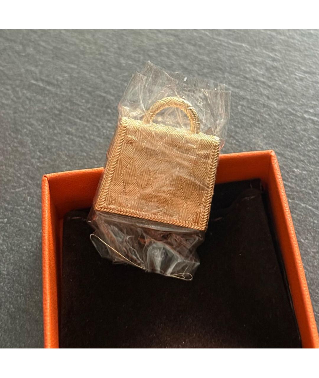 HERMES Золотая металлическая подвеска, фото 4