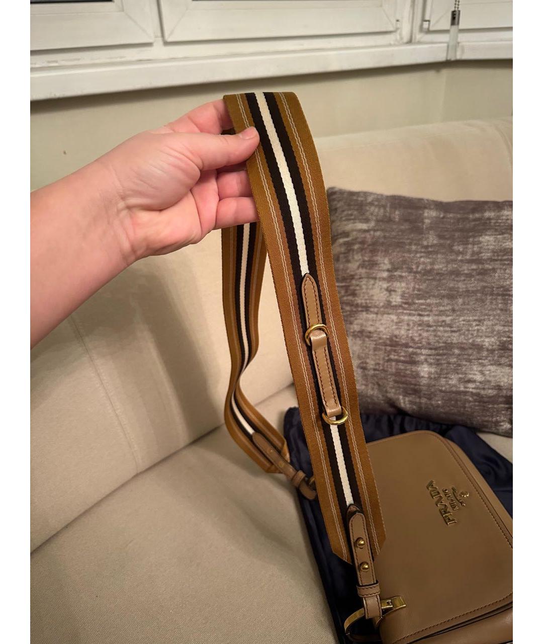 PRADA Коричневая кожаная сумка через плечо, фото 5