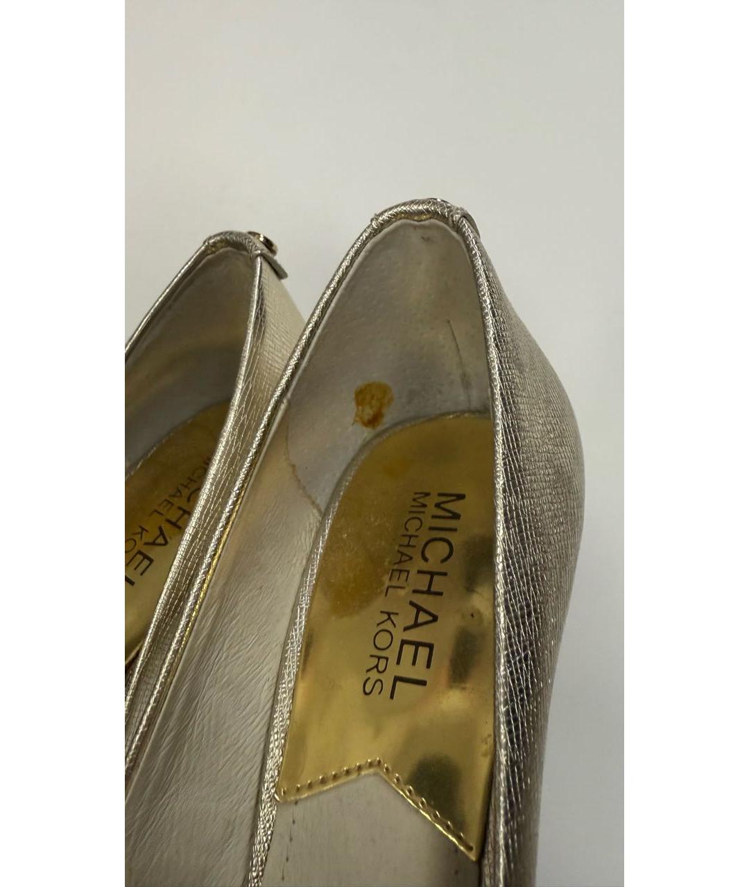 MICHAEL KORS Золотые кожаные туфли, фото 5