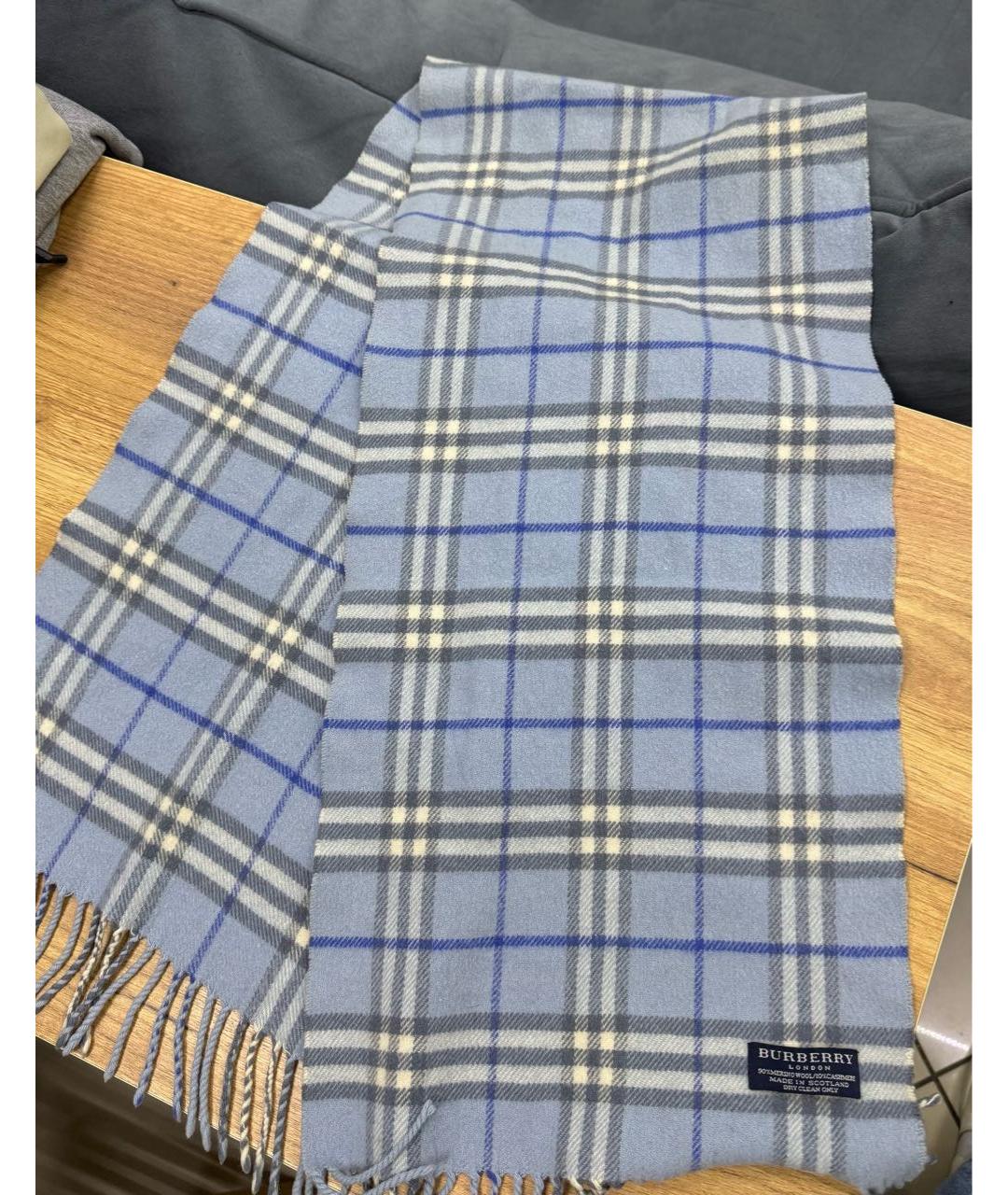 BURBERRY Голубой шерстяной шарф, фото 2