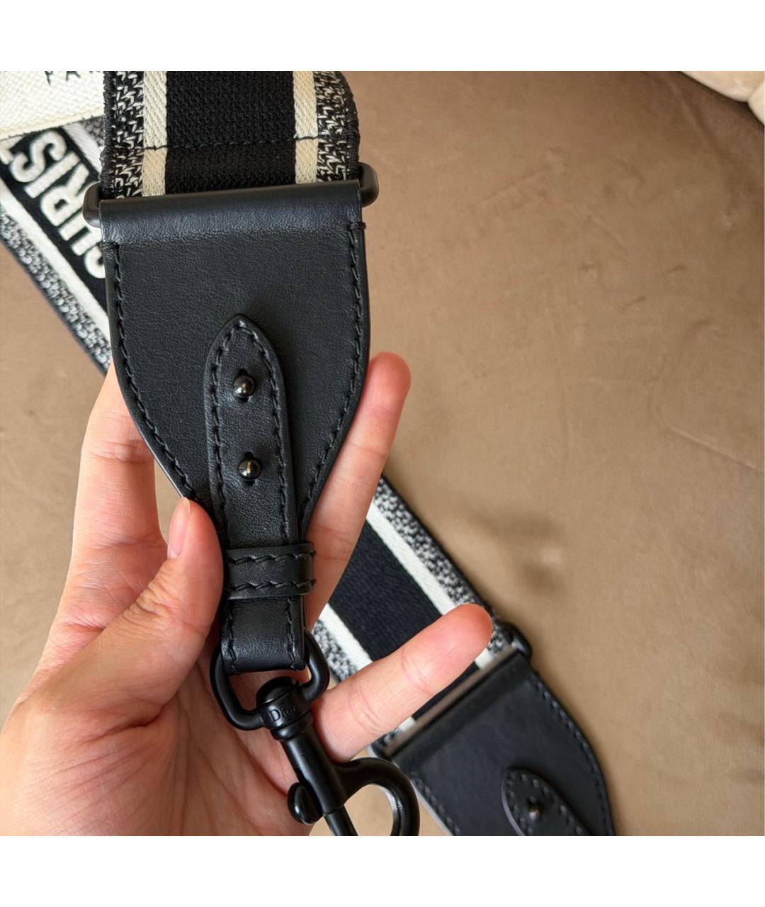 CHRISTIAN DIOR Черная кожаная сумка через плечо, фото 7