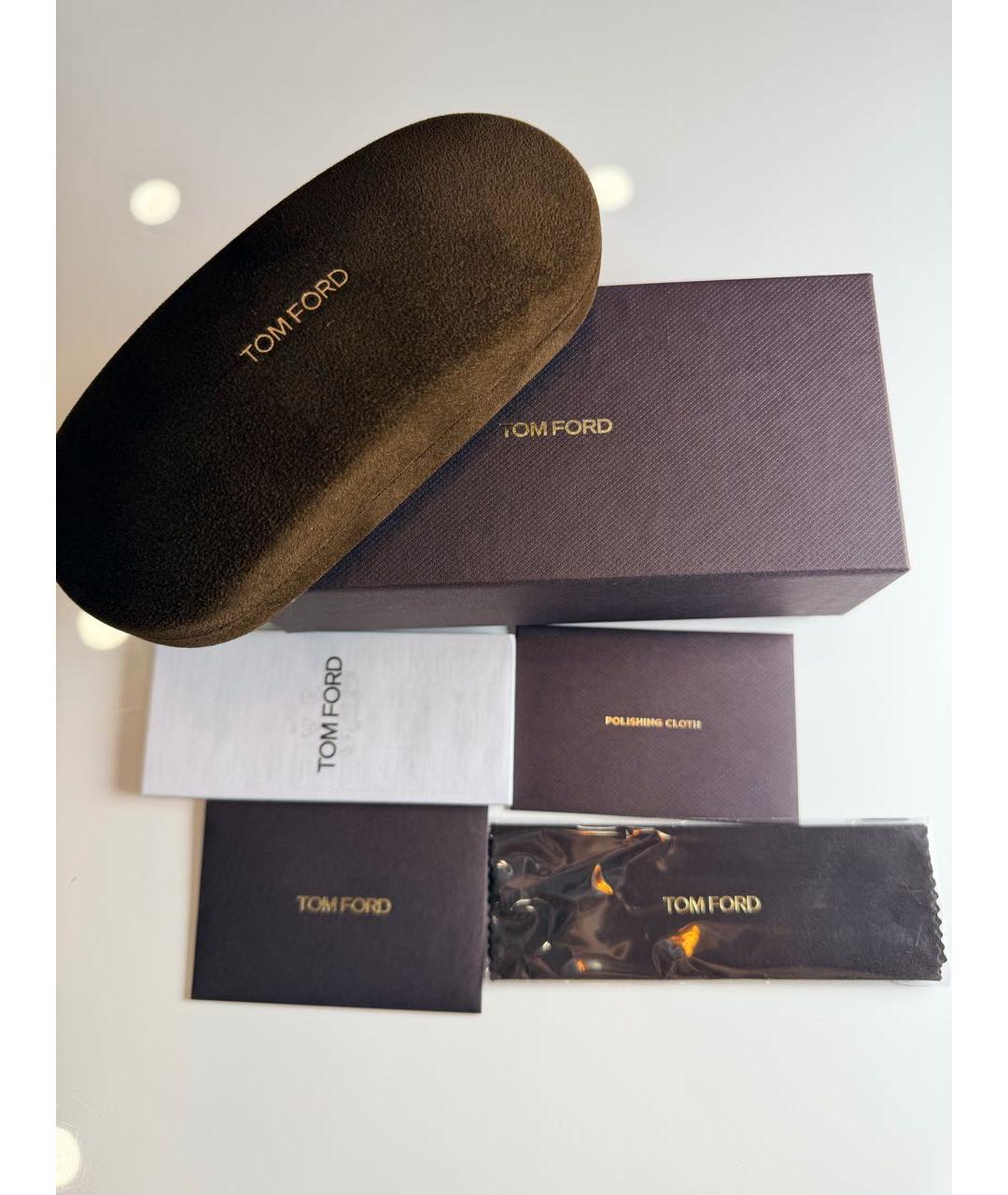 TOM FORD Черные пластиковые солнцезащитные очки, фото 4