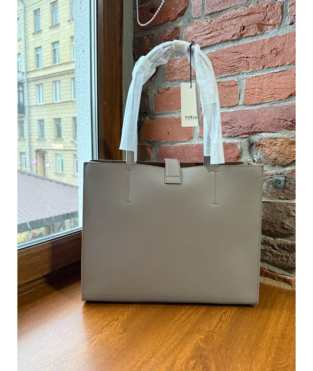 FURLA Антрацитовая кожаная сумка с короткими ручками, фото 3