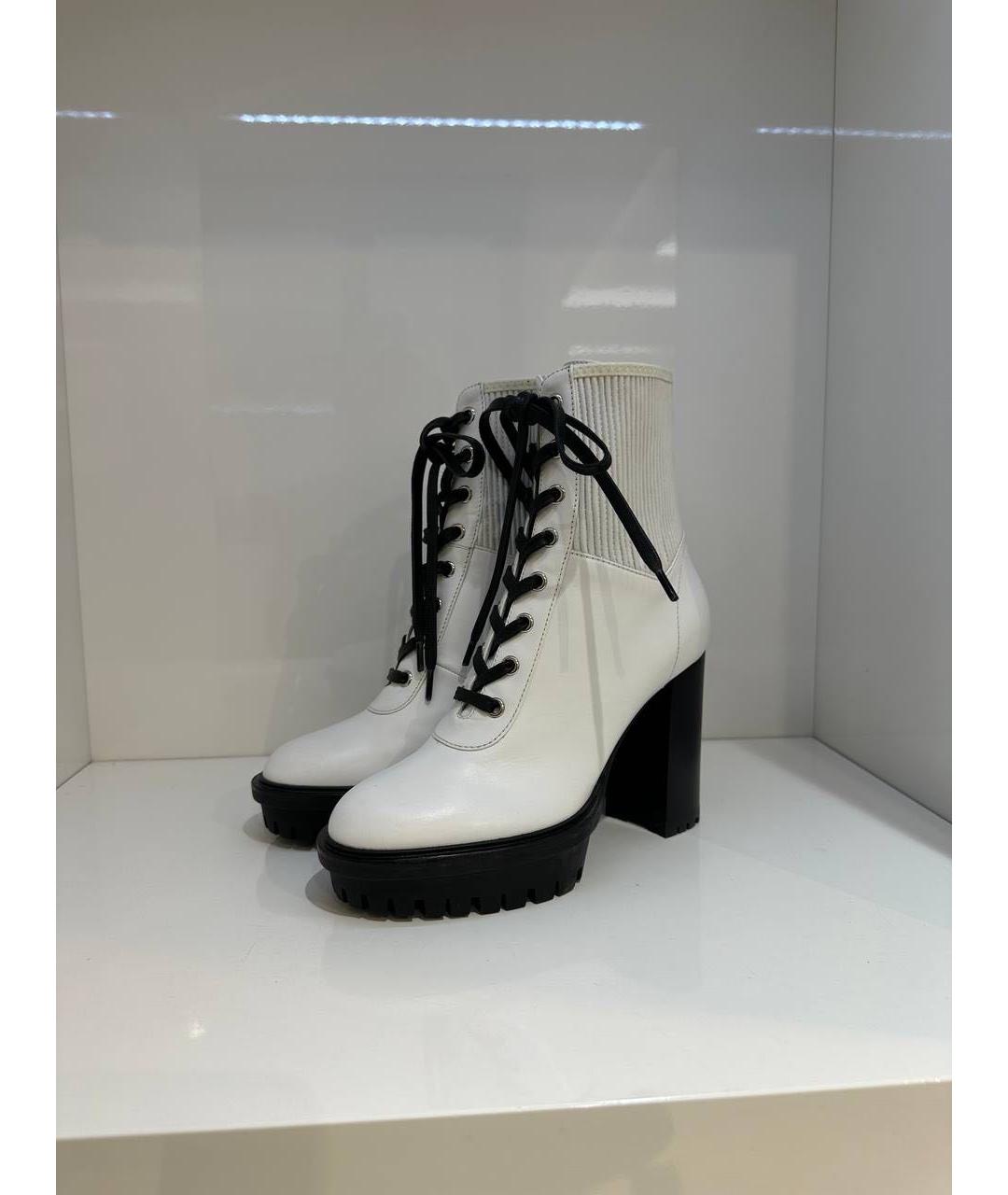 GIANVITO ROSSI Белые ботинки, фото 4