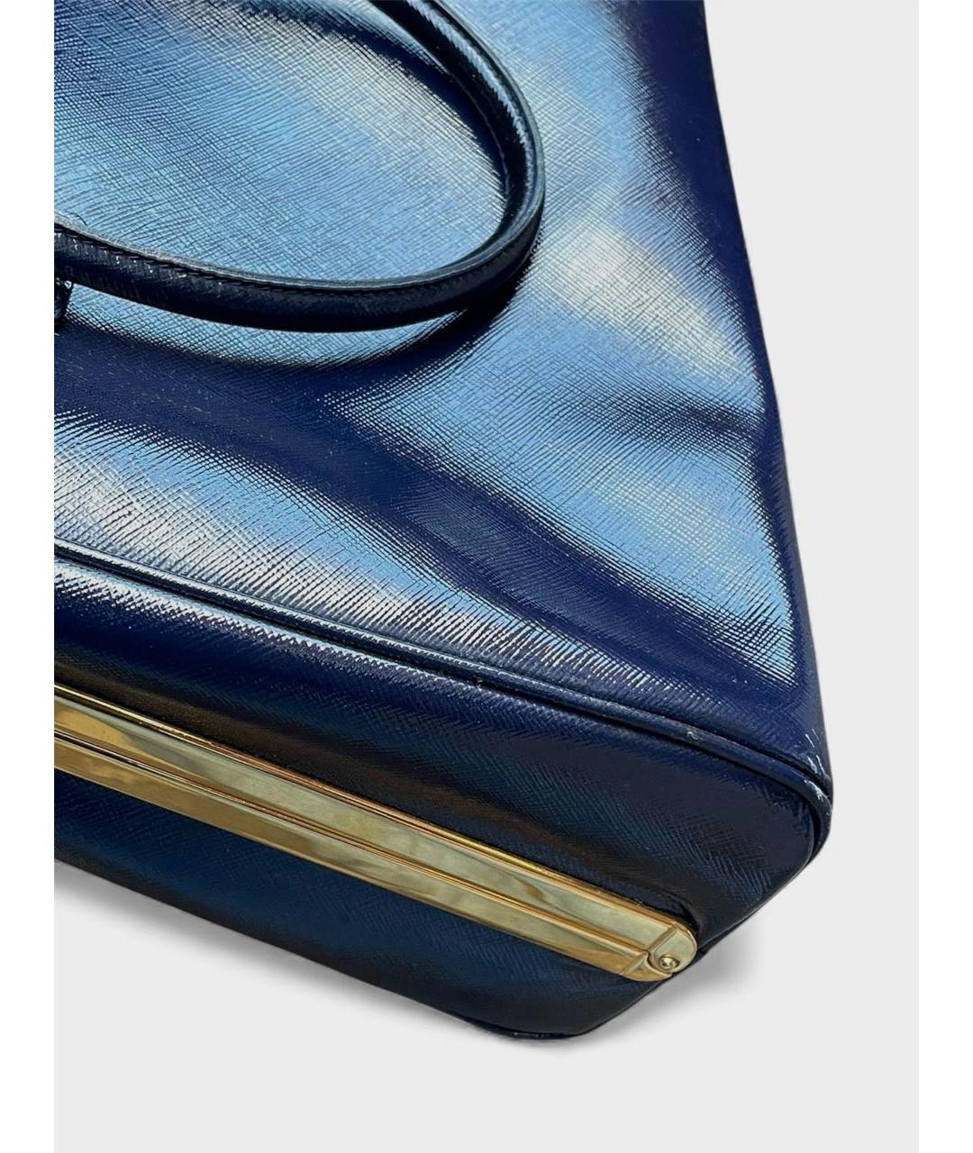 PRADA Темно-синяя сумка с короткими ручками из лакированной кожи, фото 6