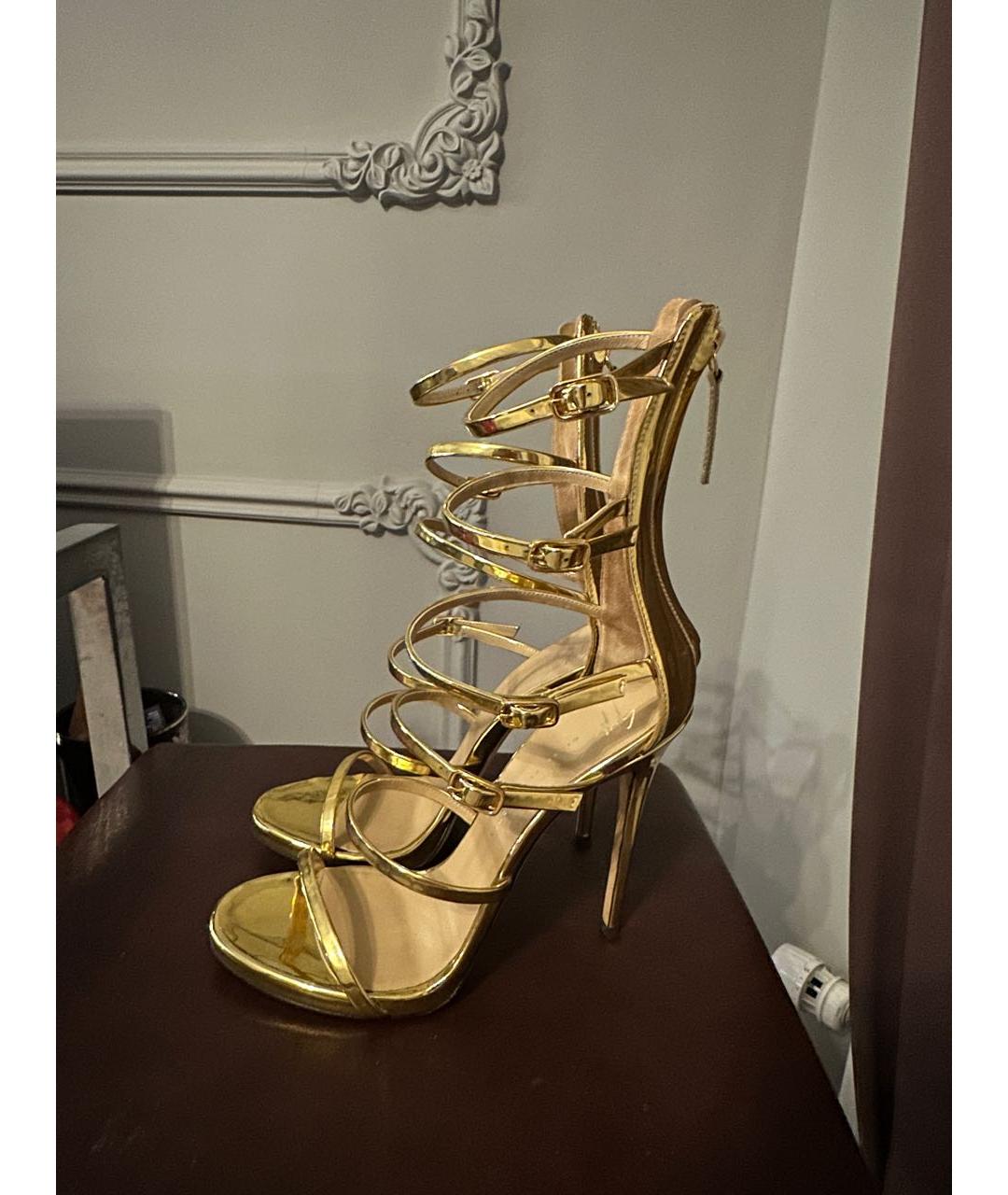 GIUSEPPE ZANOTTI DESIGN Золотые кожаные босоножки, фото 5