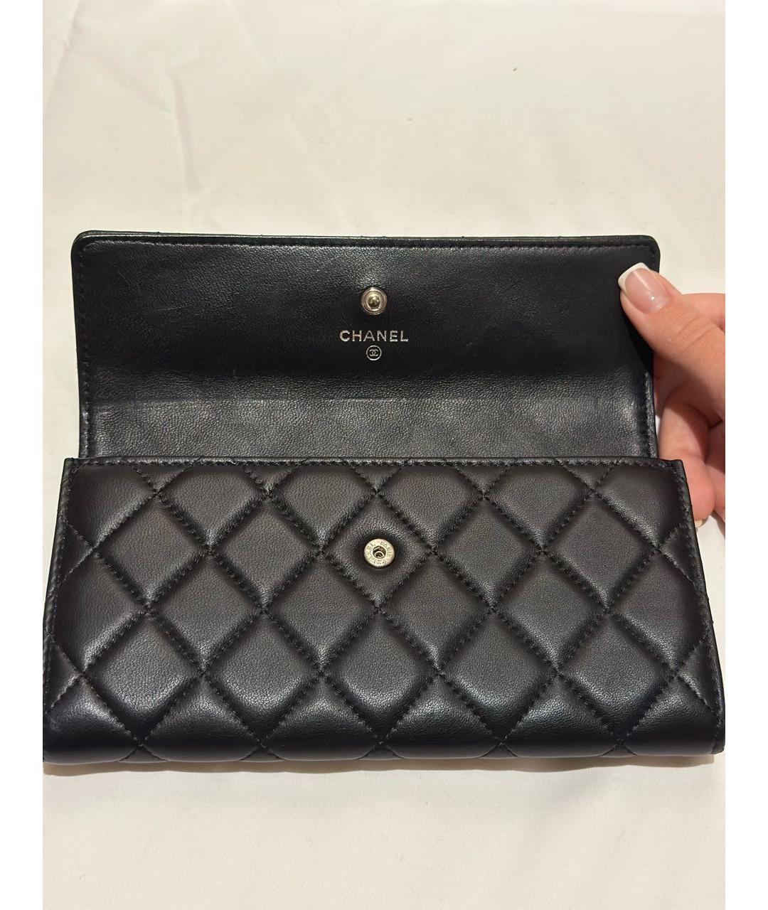 CHANEL Черная кожаная сумка через плечо, фото 3