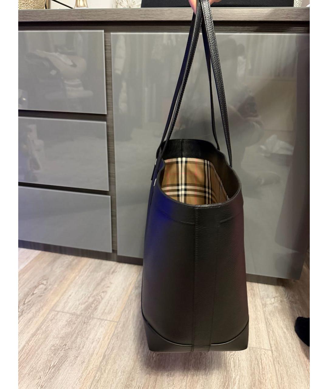 BURBERRY Черная кожаная сумка с короткими ручками, фото 5