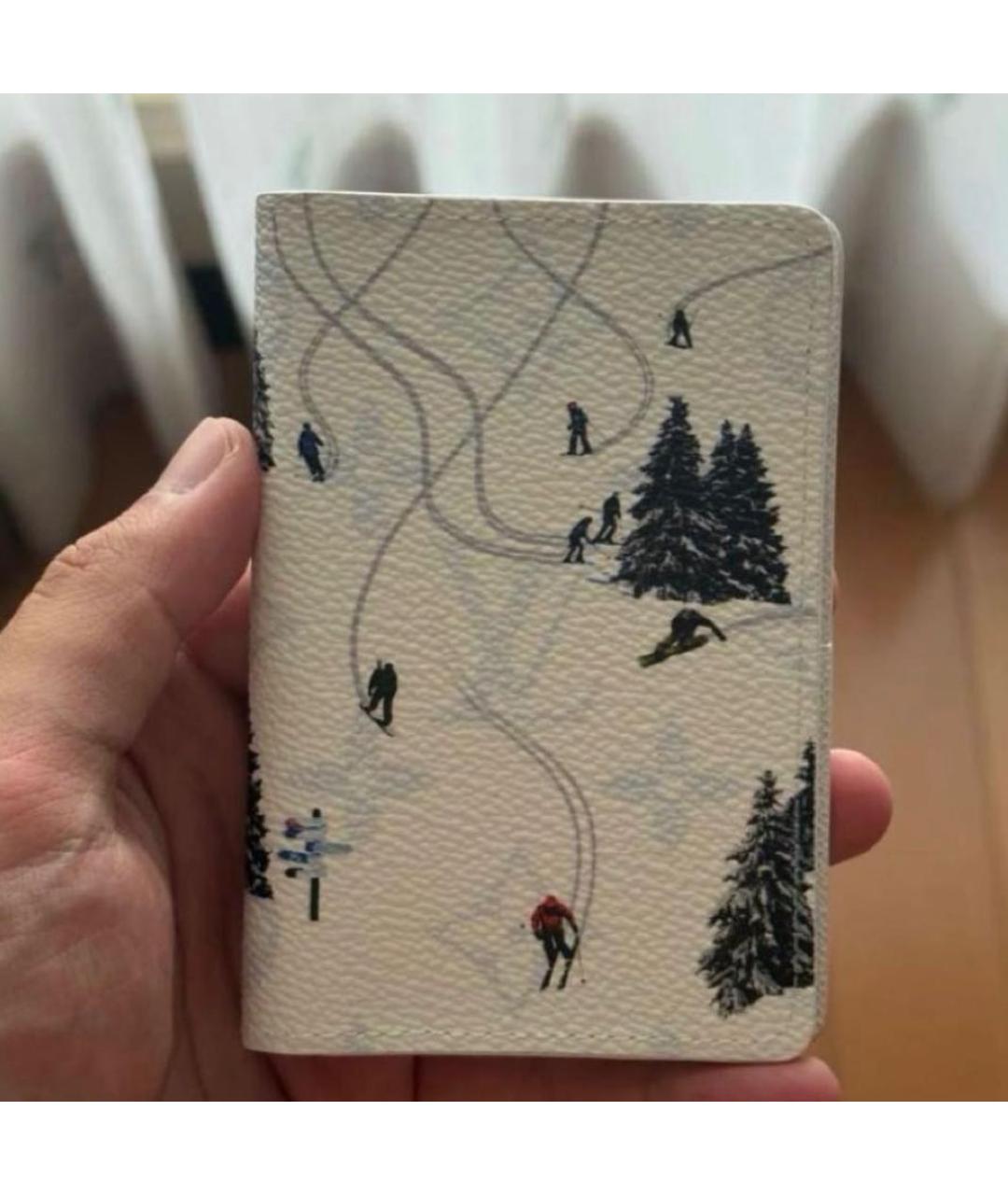 LOUIS VUITTON Белый кошелек, фото 3