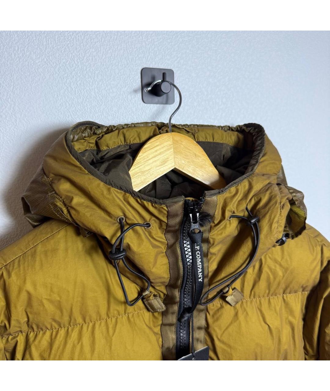 CP COMPANY Горчичный полиэстеровый пуховик, фото 6
