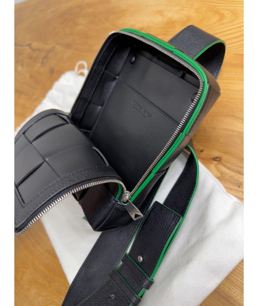 BOTTEGA VENETA Черная кожаная сумка на плечо, фото 4