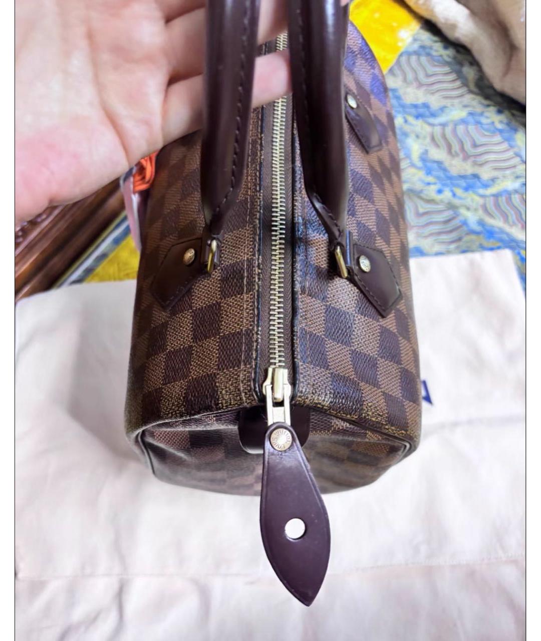 LOUIS VUITTON Коричневая сумка с короткими ручками, фото 3