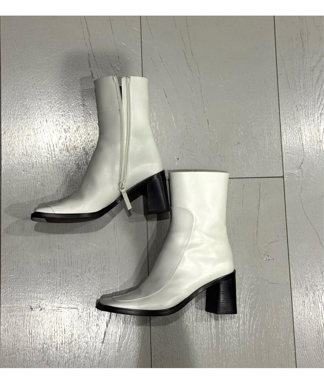 THE ROW Белые кожаные ботильоны, фото 6