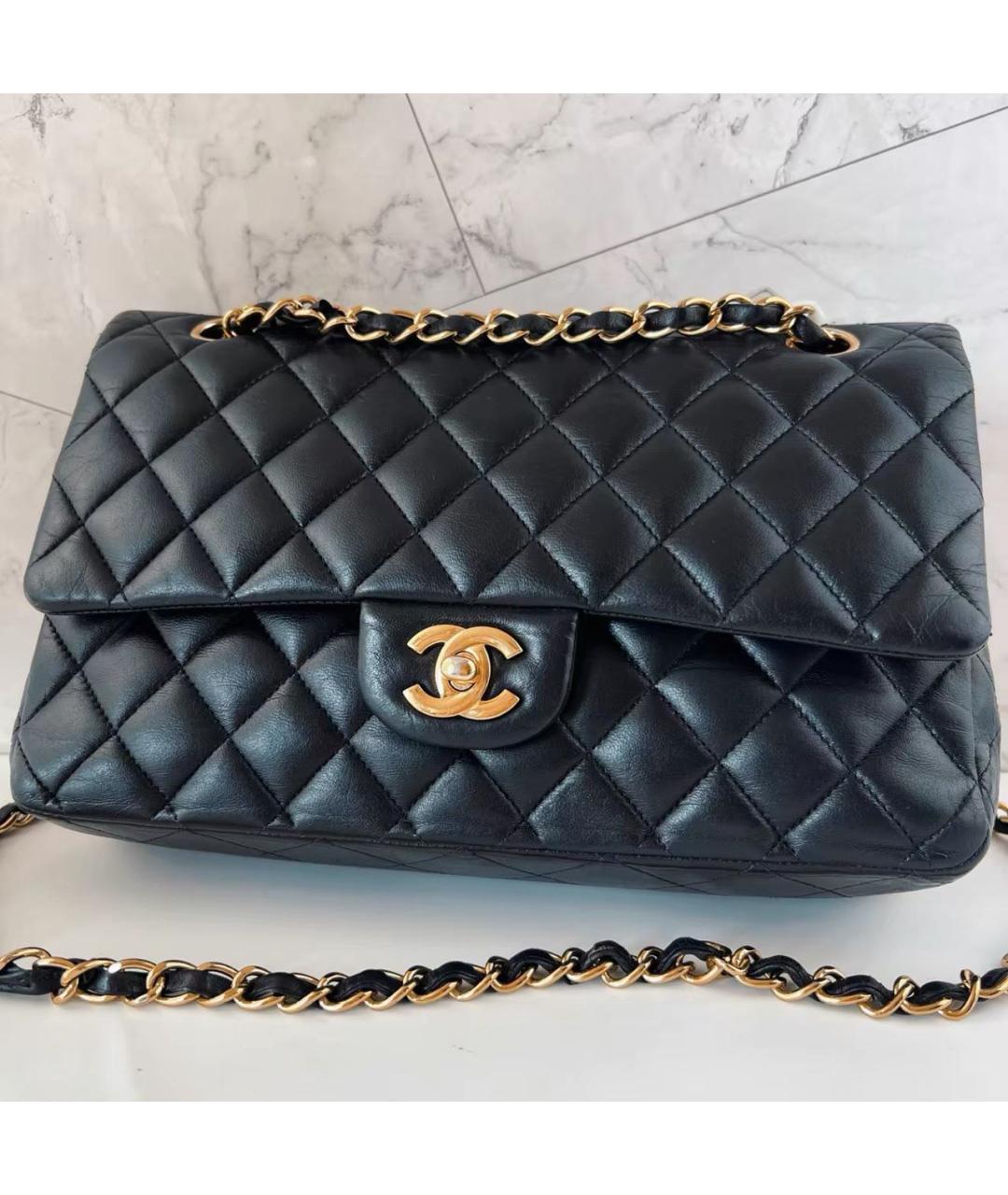 CHANEL Черная кожаная сумка через плечо, фото 2