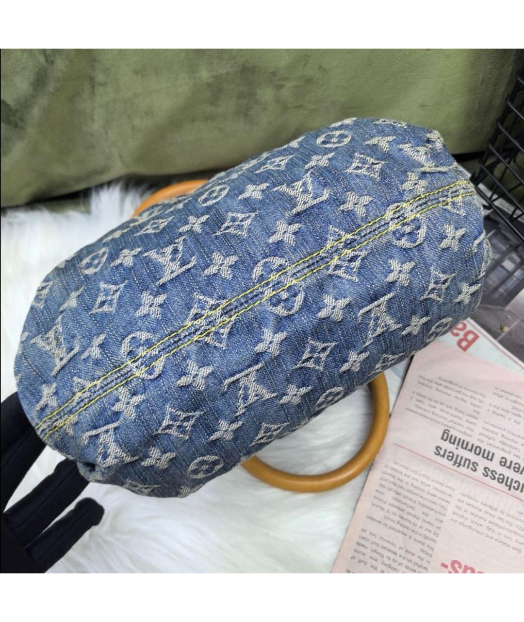 LOUIS VUITTON Голубая кожаная сумка с короткими ручками, фото 6