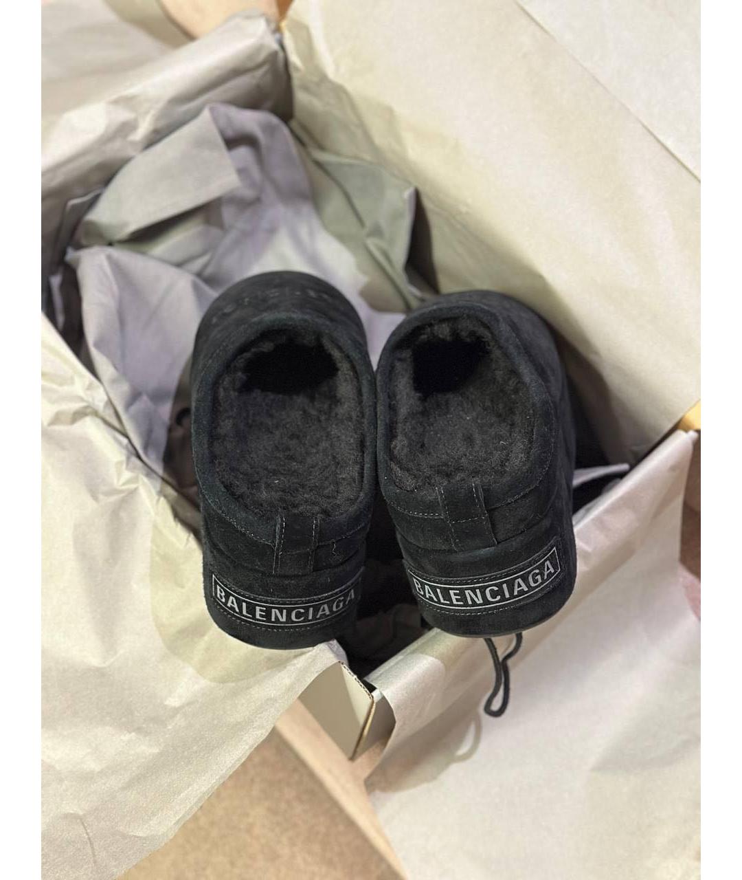 BALENCIAGA Черные замшевые мюли, фото 2