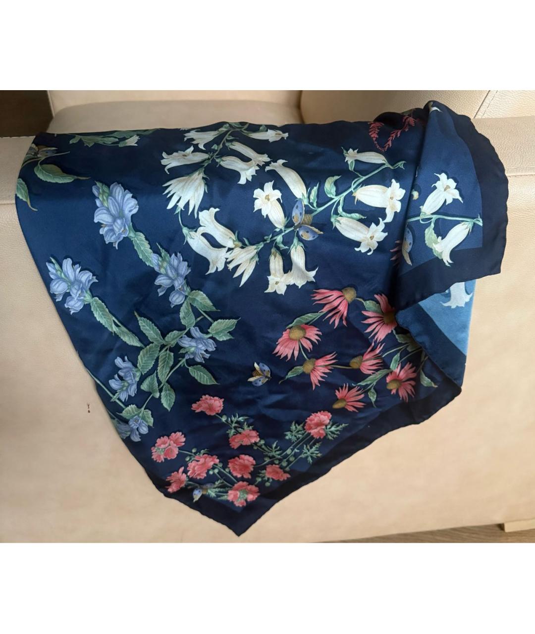 FERRAGAMO Темно-синий шелковый платок, фото 4