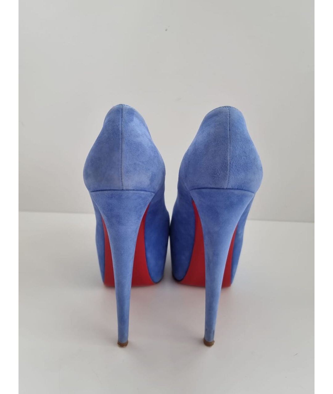 CHRISTIAN LOUBOUTIN Голубые замшевые туфли, фото 4