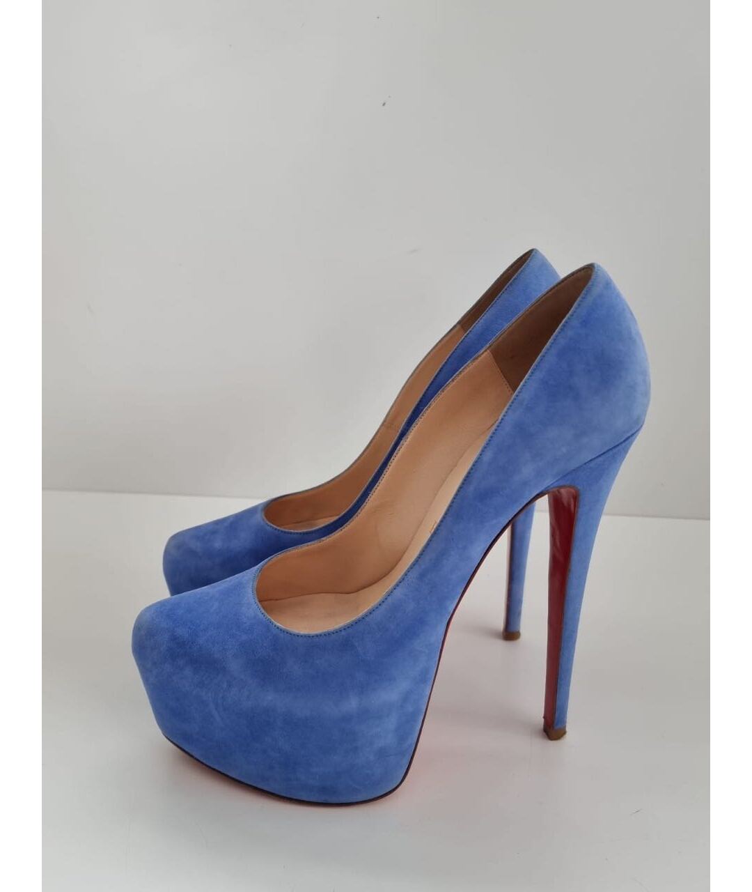 CHRISTIAN LOUBOUTIN Голубые замшевые туфли, фото 3