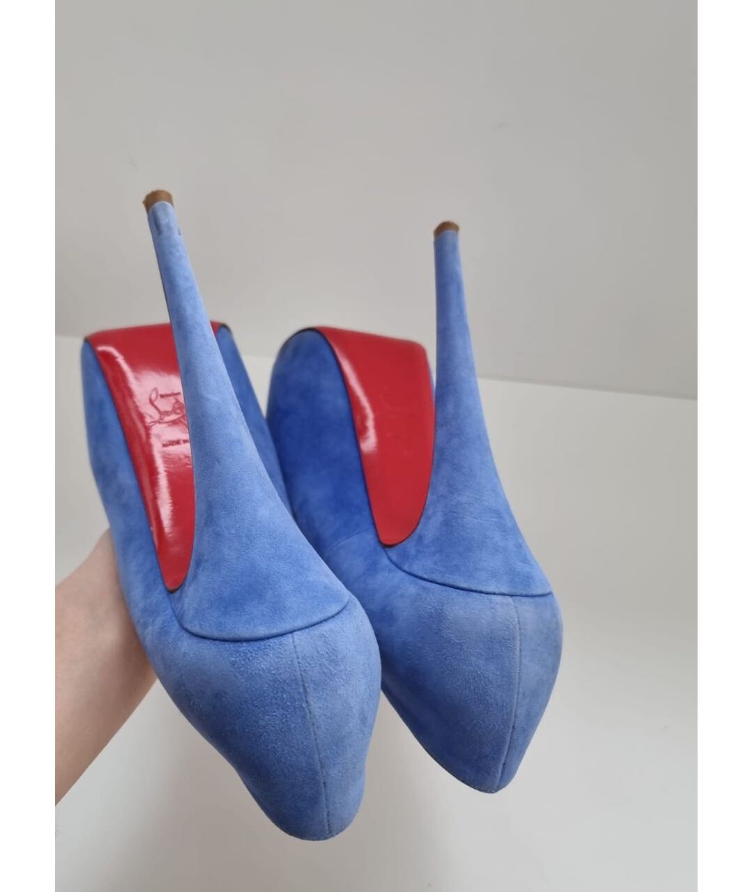 CHRISTIAN LOUBOUTIN Голубые замшевые туфли, фото 7