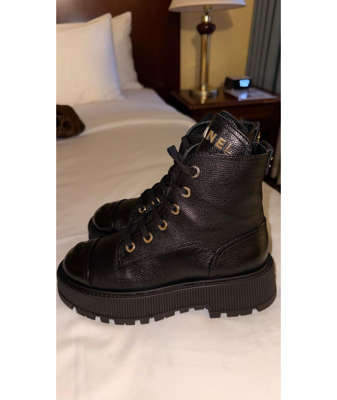 CHANEL Черные кожаные ботинки, фото 5