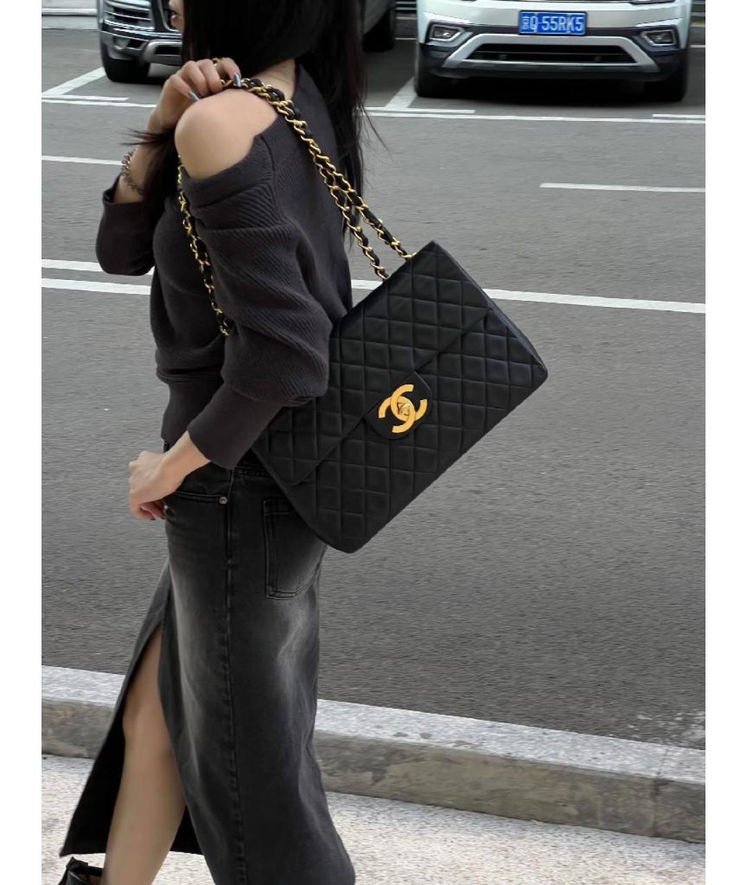 CHANEL Черная кожаная сумка через плечо, фото 4