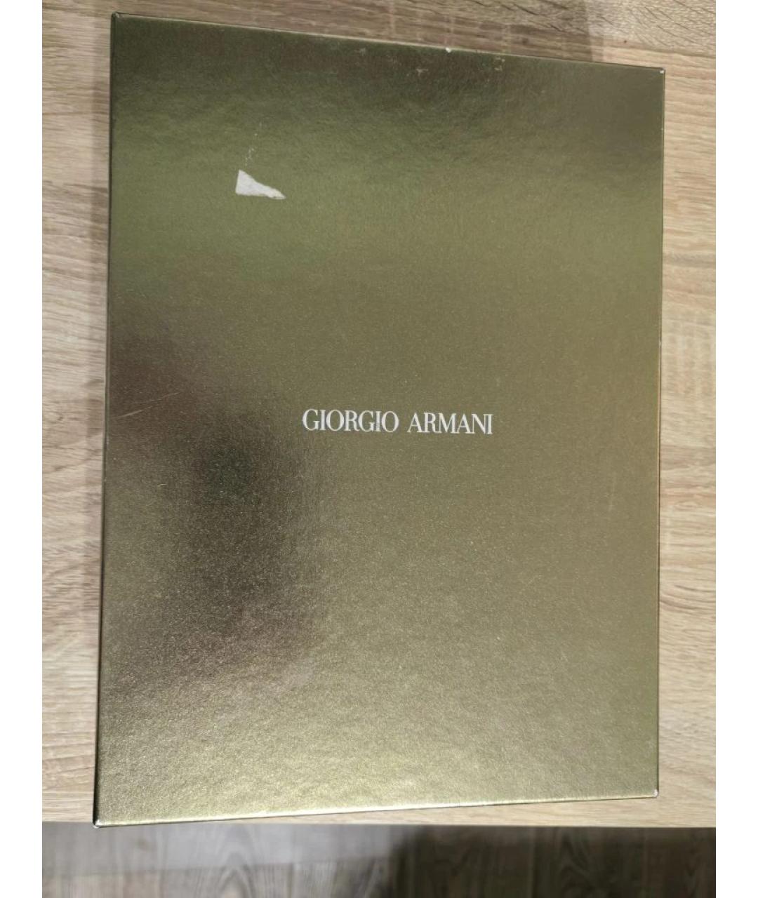 GIORGIO ARMANI Черный кожаный кардхолдер, фото 2