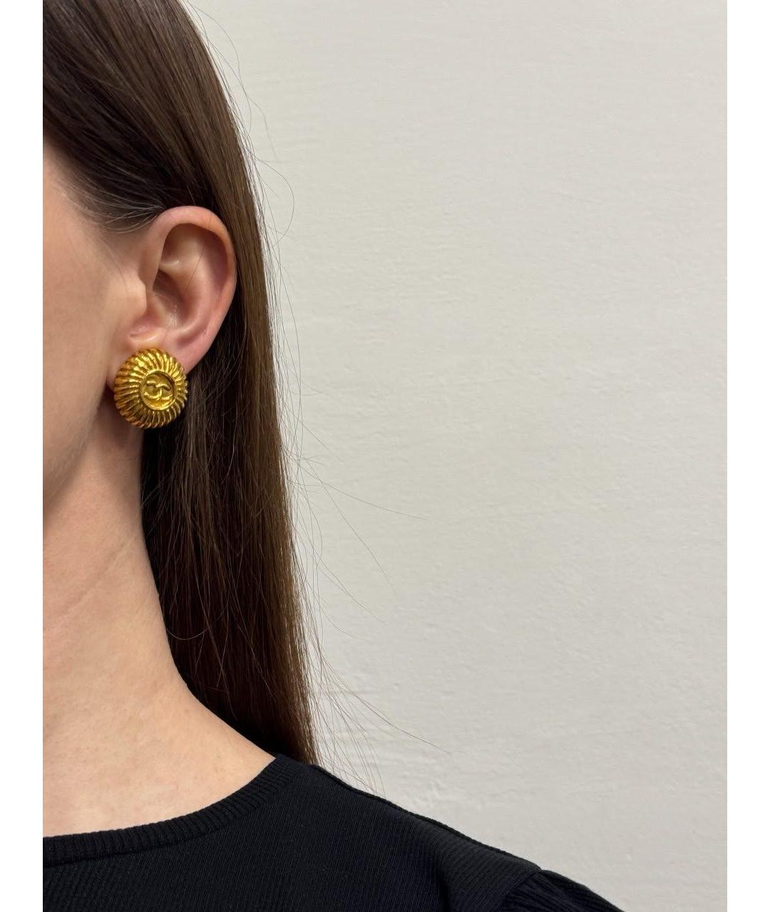 CHANEL Золотые позолоченные клипсы, фото 6