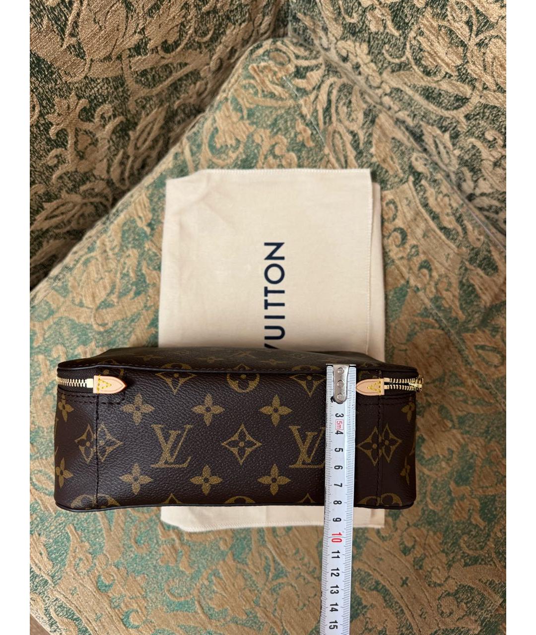 LOUIS VUITTON Коричневая косметичка, фото 8