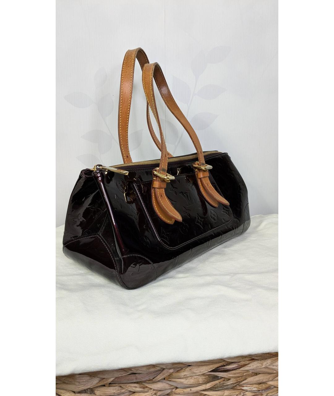 LOUIS VUITTON Бордовая сумка с короткими ручками из лакированной кожи, фото 2