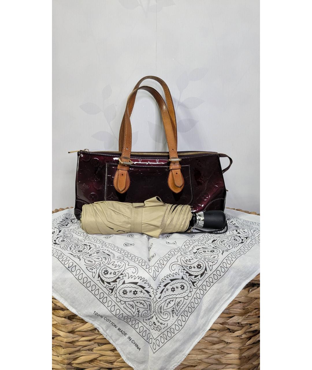 LOUIS VUITTON Бордовая сумка с короткими ручками из лакированной кожи, фото 6