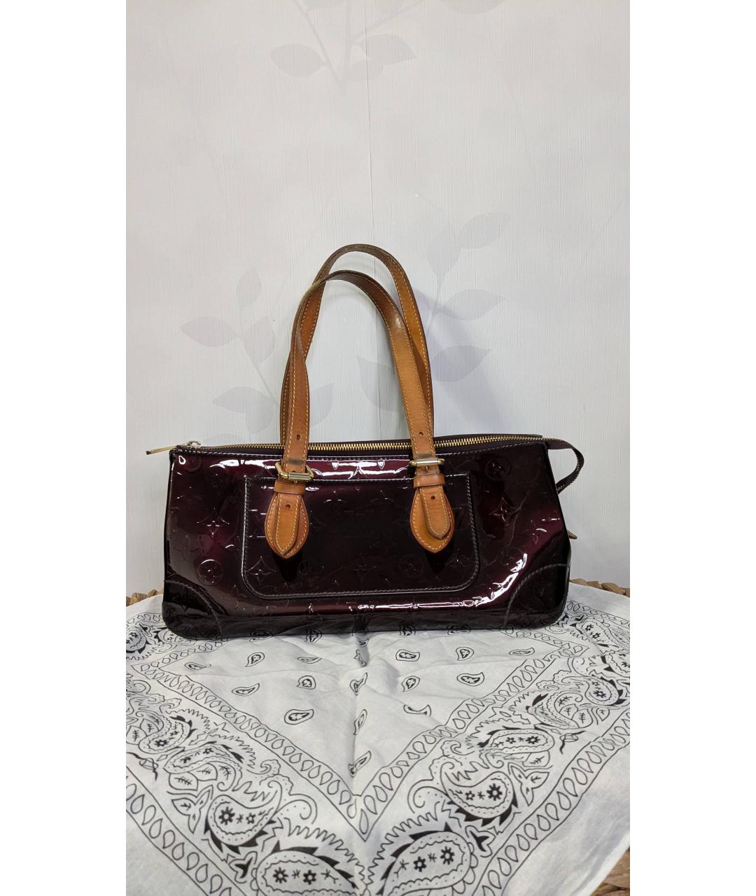 LOUIS VUITTON Бордовая сумка с короткими ручками из лакированной кожи, фото 10