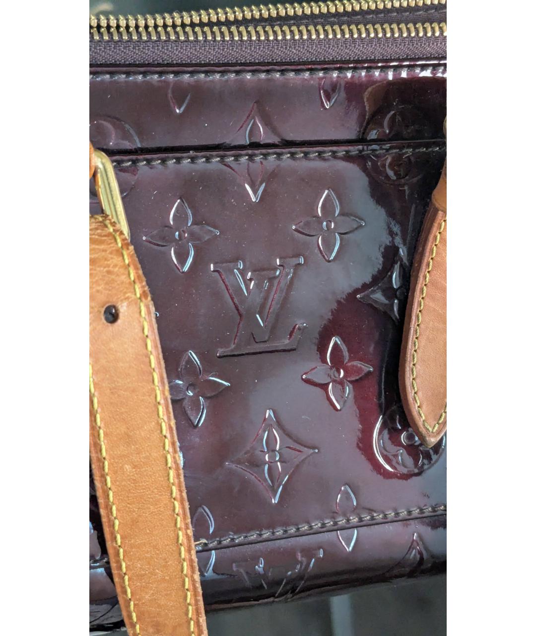 LOUIS VUITTON Бордовая сумка с короткими ручками из лакированной кожи, фото 8