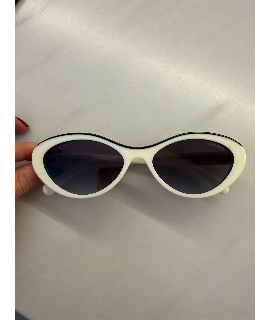 CHANEL Белые пластиковые солнцезащитные очки, фото 7