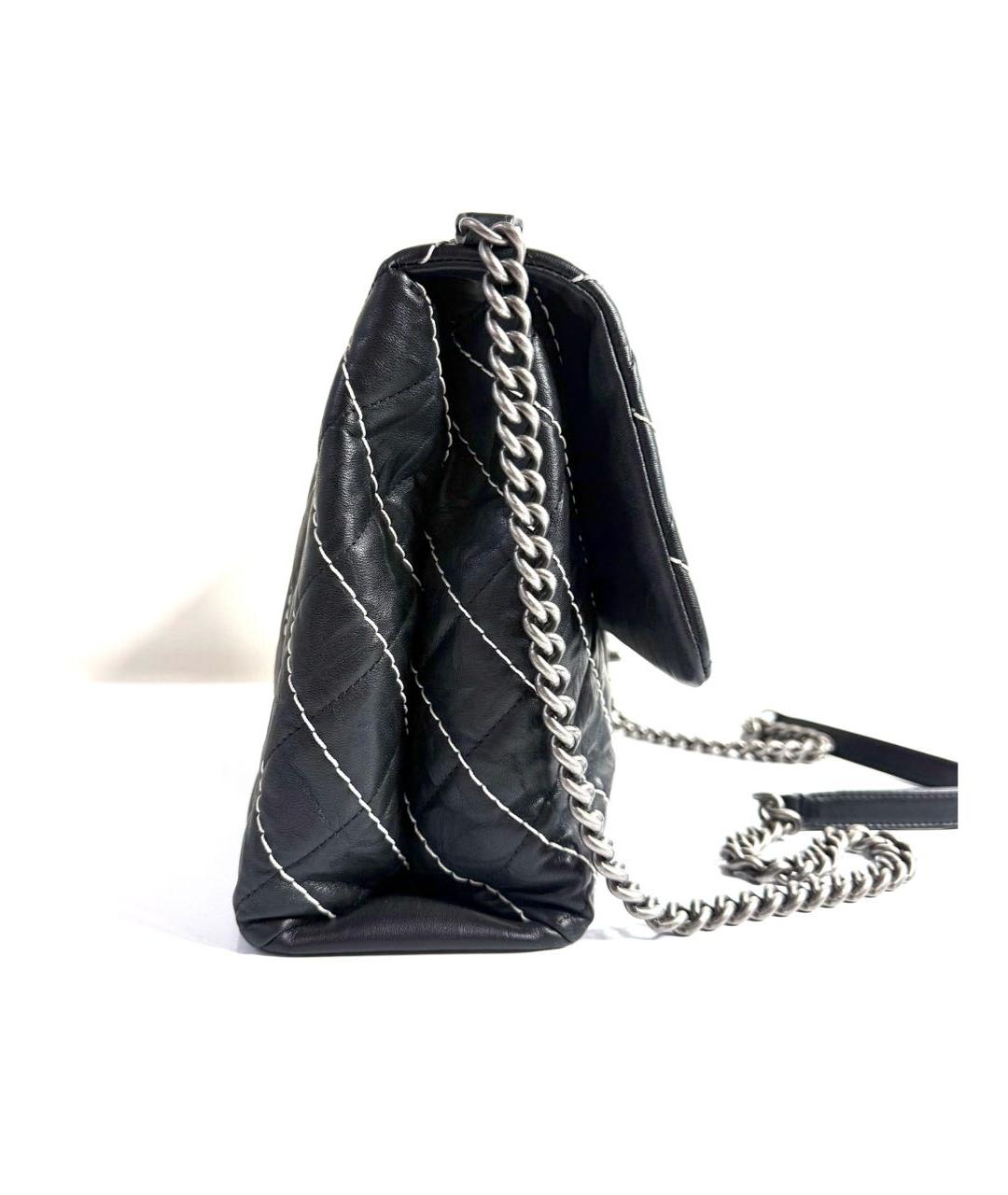 CHANEL Черная кожаная сумка через плечо, фото 3