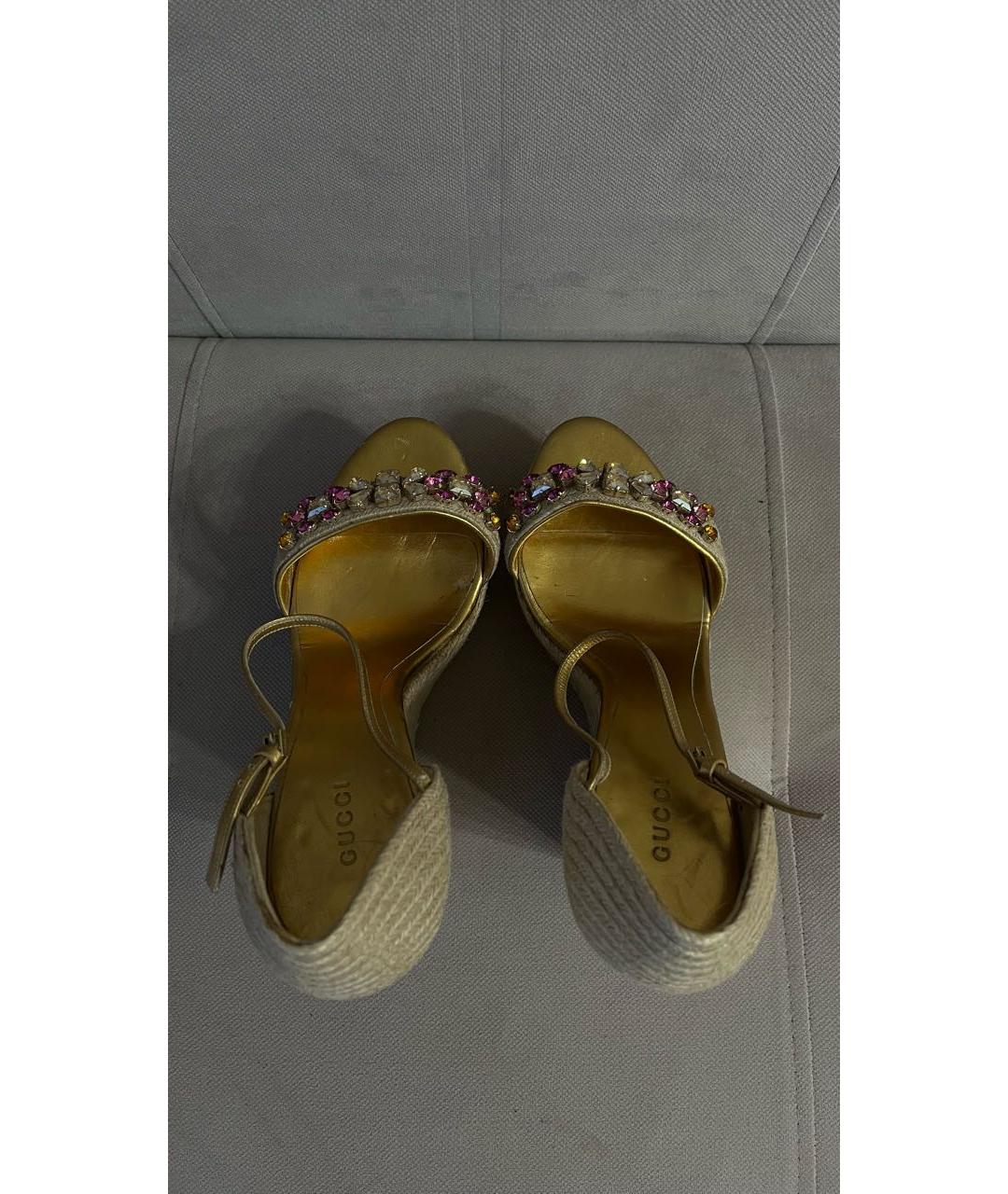GUCCI Бежевые текстильные босоножки, фото 3