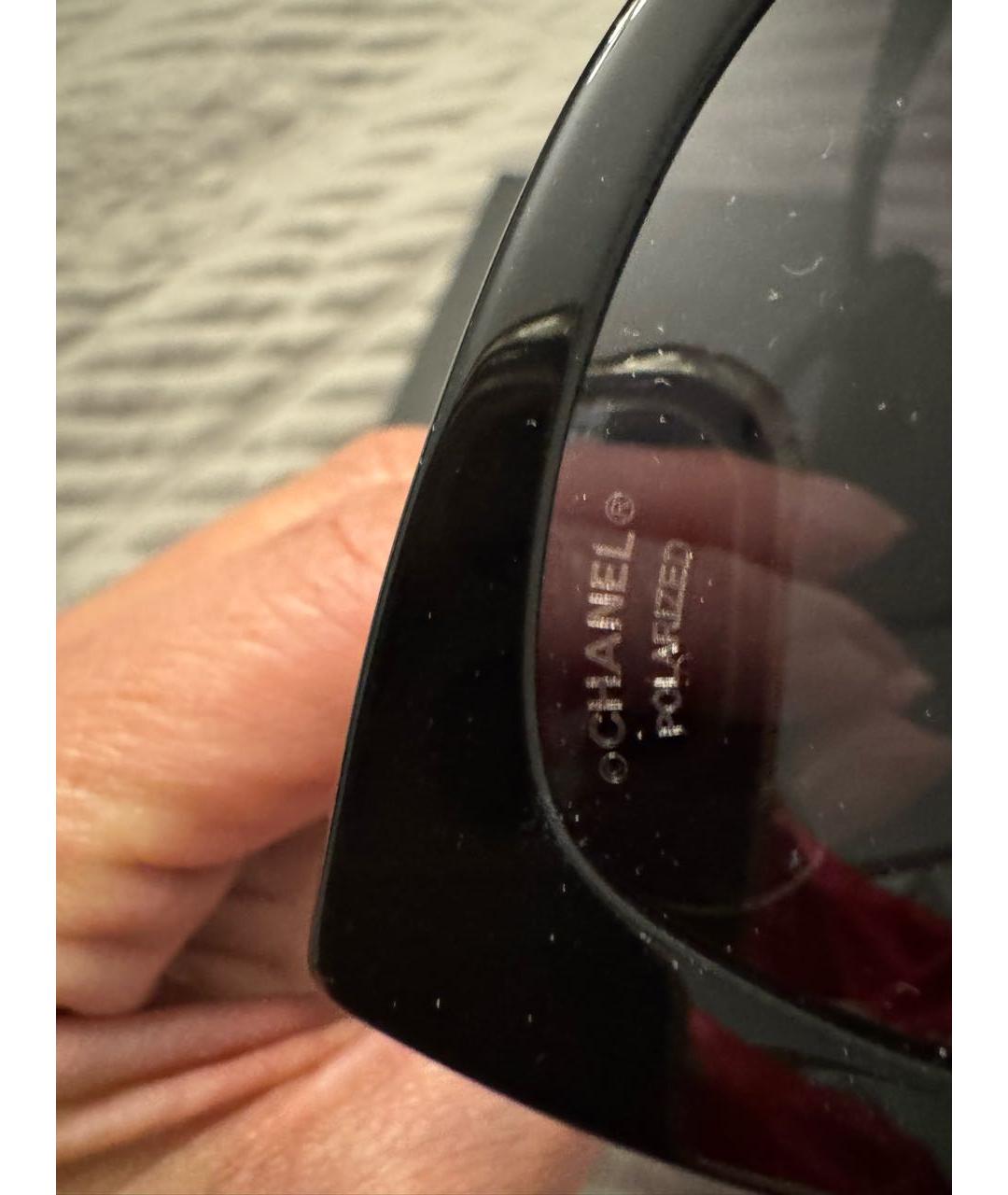 CHANEL Черные пластиковые солнцезащитные очки, фото 4