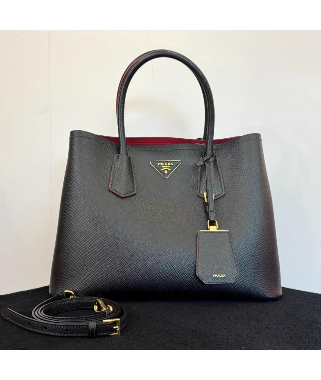 PRADA Черная кожаная сумка с короткими ручками, фото 5