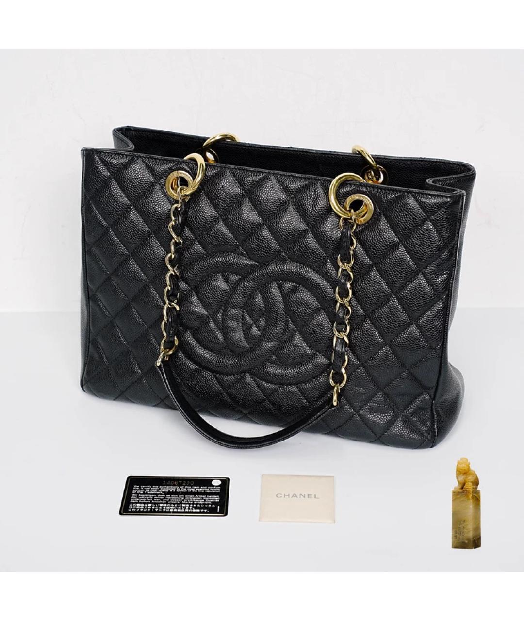 CHANEL Черная кожаная сумка с короткими ручками, фото 9