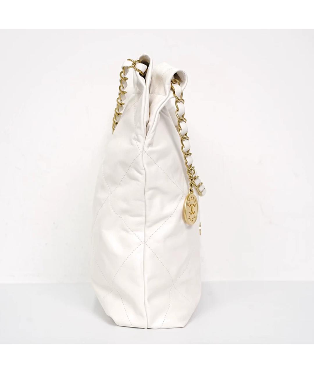 CHANEL Белая кожаная сумка с короткими ручками, фото 3