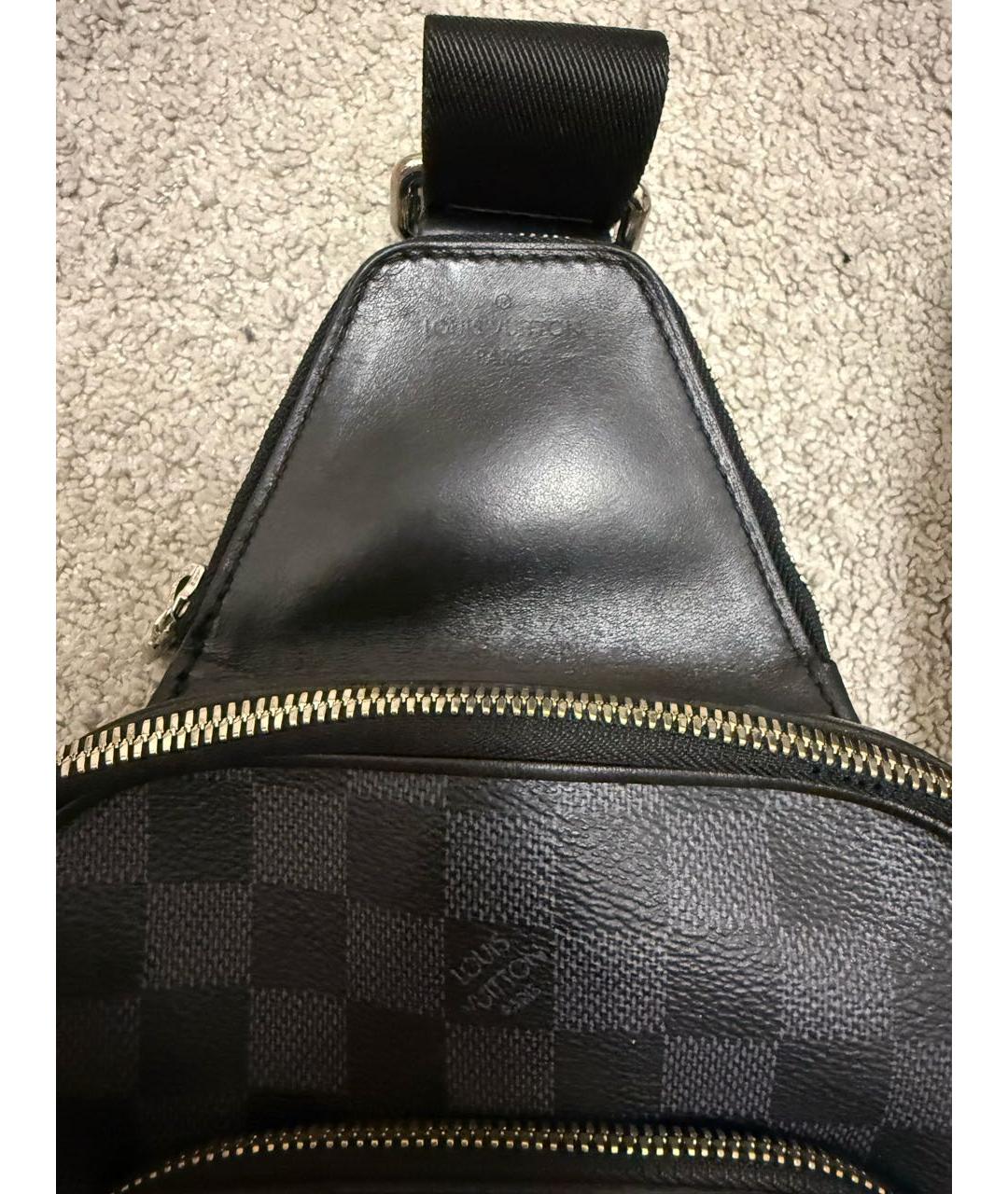 LOUIS VUITTON Антрацитовая сумка на плечо, фото 3